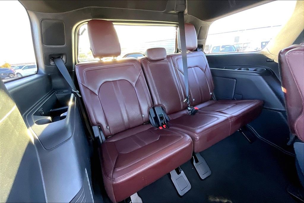 Used 2024 Ford Expedition Limited image 35
