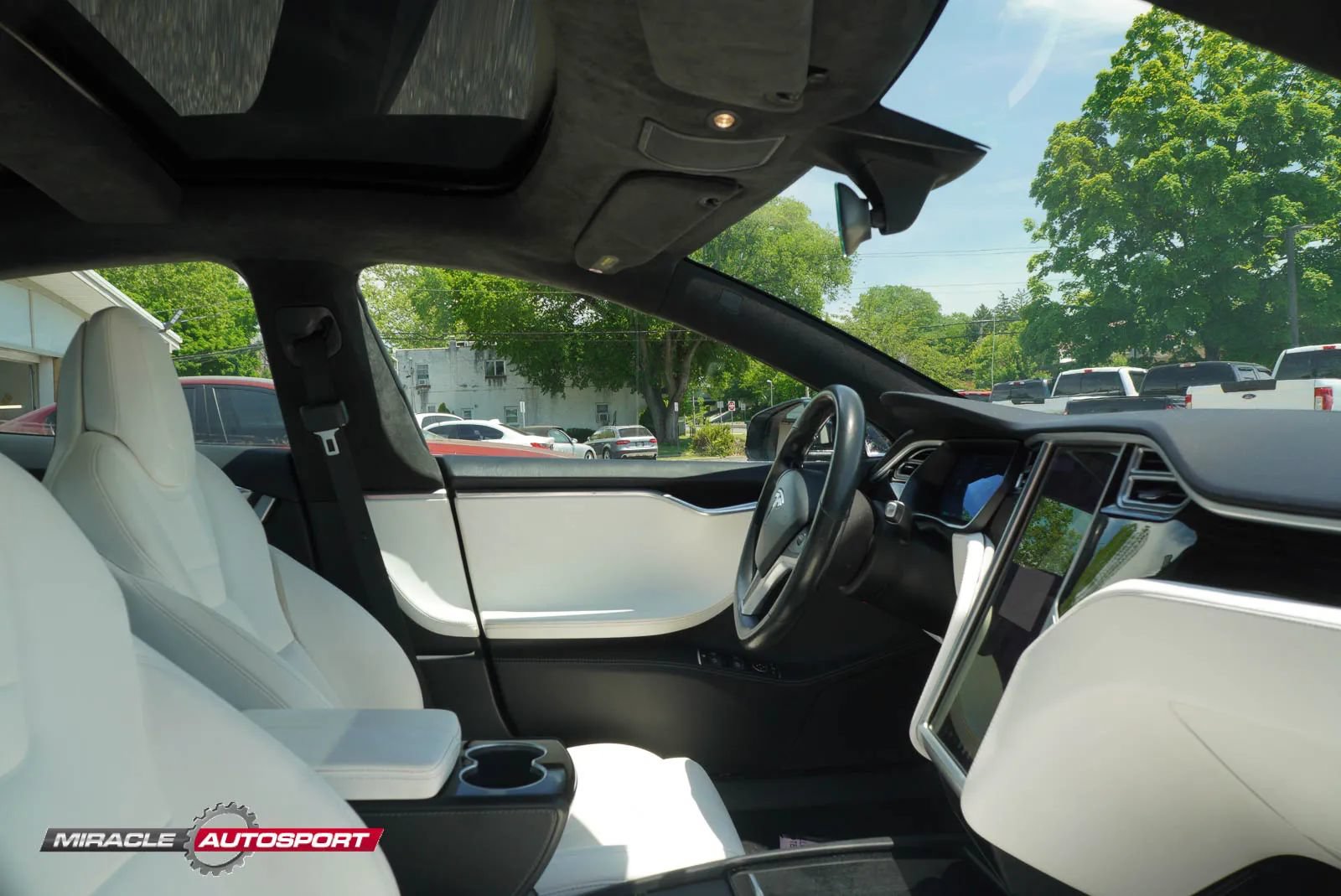 Used 2017 Tesla Model S 100D AWD/4WD image 34