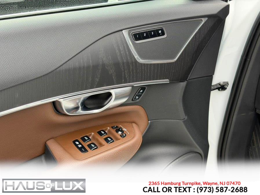 Used 2020 Volvo XC90 T6 Momentum image 13