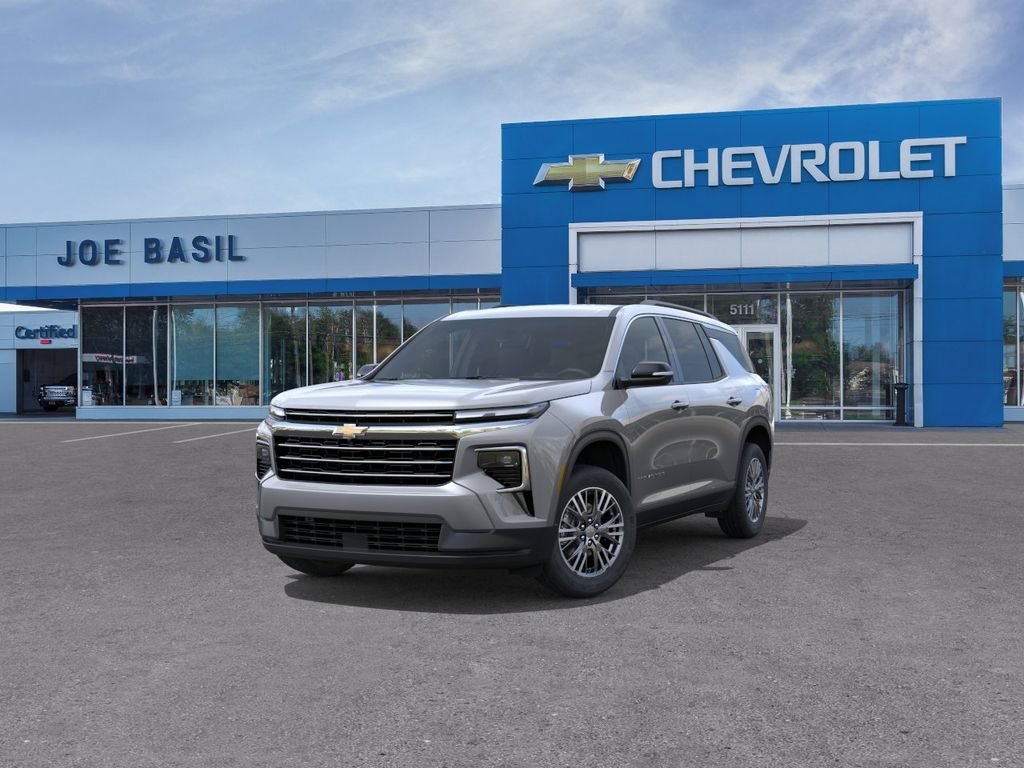 New 2026 Chevrolet Traverse LT w/ LPO, Floor Liner Package AWD/4WD image 8