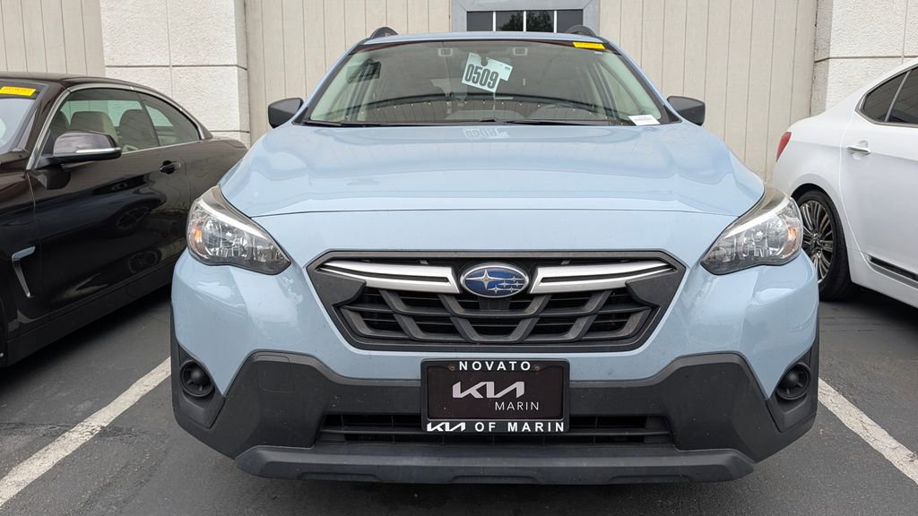 Used 2022 Subaru Crosstrek 2.0i AWD/4WD image 5