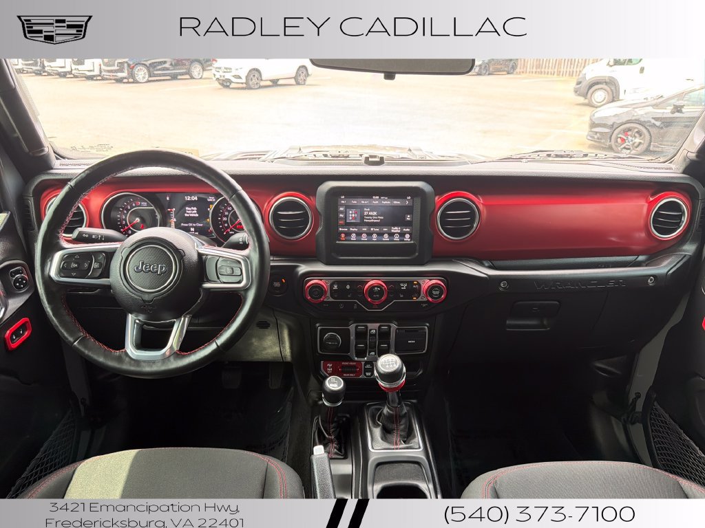 Used 2021 Jeep Wrangler Unlimited Rubicon w/ Cold Weather Group AWD/4WD image 14