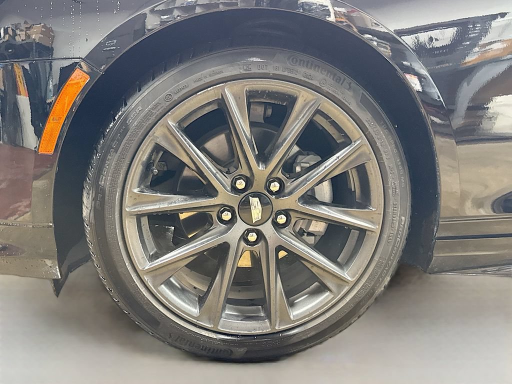 Used 2025 Cadillac CT4 Sport w/ Climate Package RWD image 32