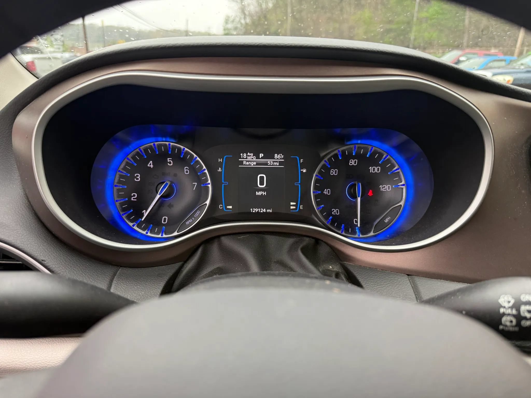 Used 2017 Chrysler Pacifica Touring FWD image 9