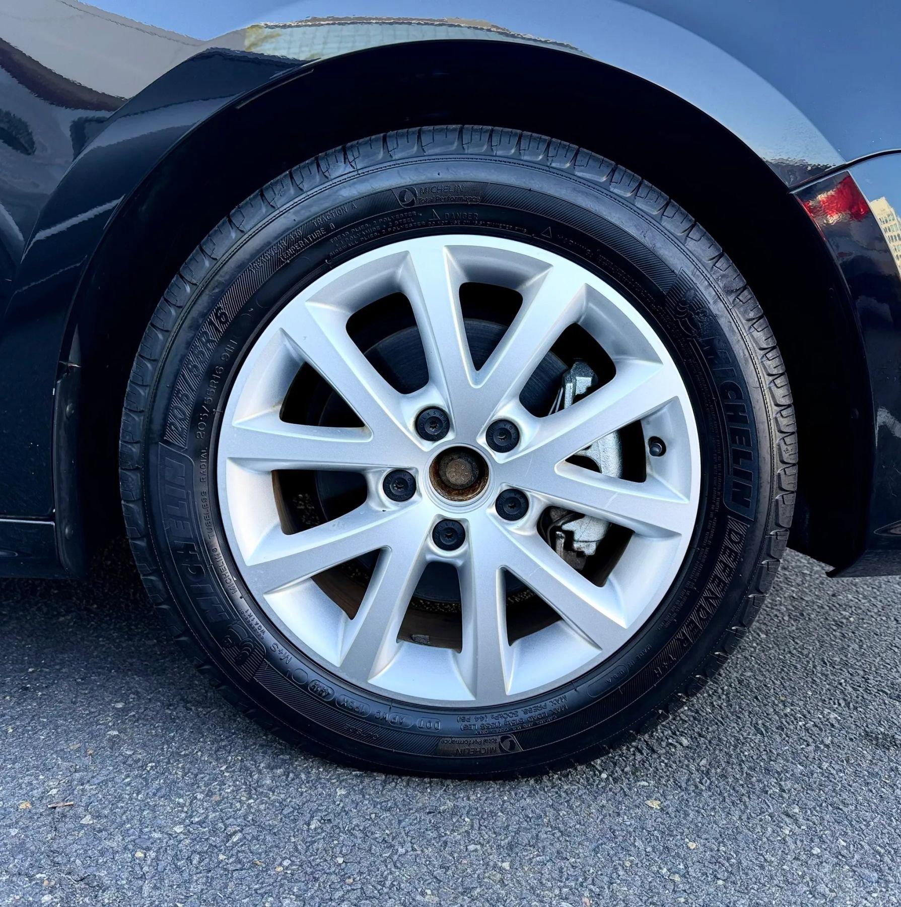 Used 2015 Volkswagen Jetta SE image 41