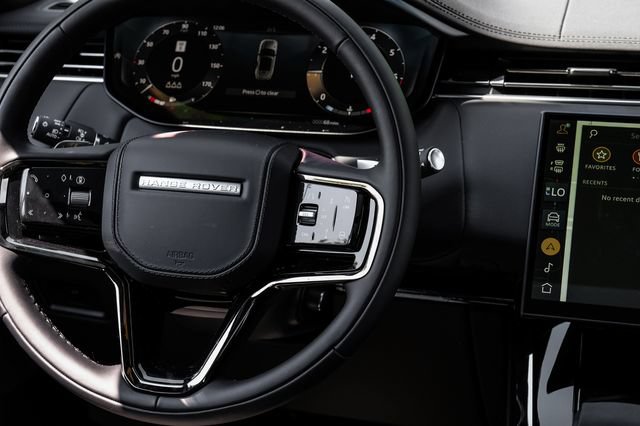 New 2026 Land Rover Range Rover Sport Dynamic SE AWD/4WD image 19