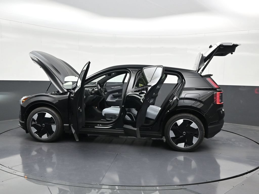 New 2026 Volvo EX30 Ultra AWD/4WD image 31