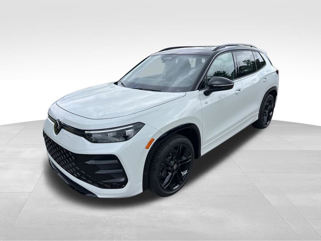 New 2026 Volkswagen Tiguan SE R-Line FWD video 1