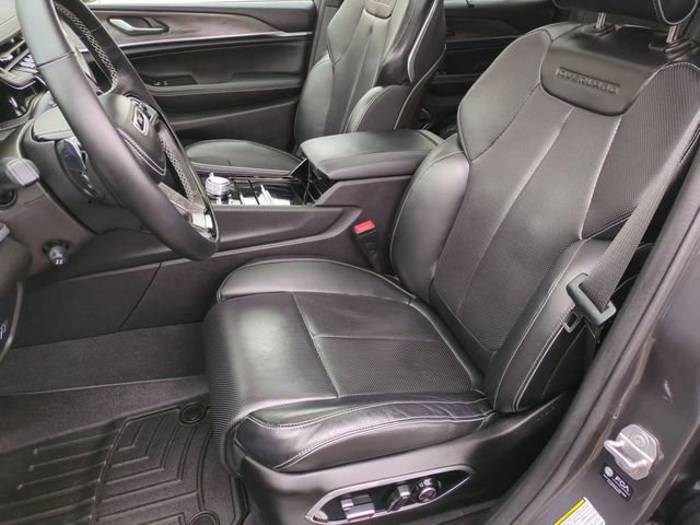 Certified 2022 Jeep Grand Cherokee Overland w/ Adv Protech Group III image 12