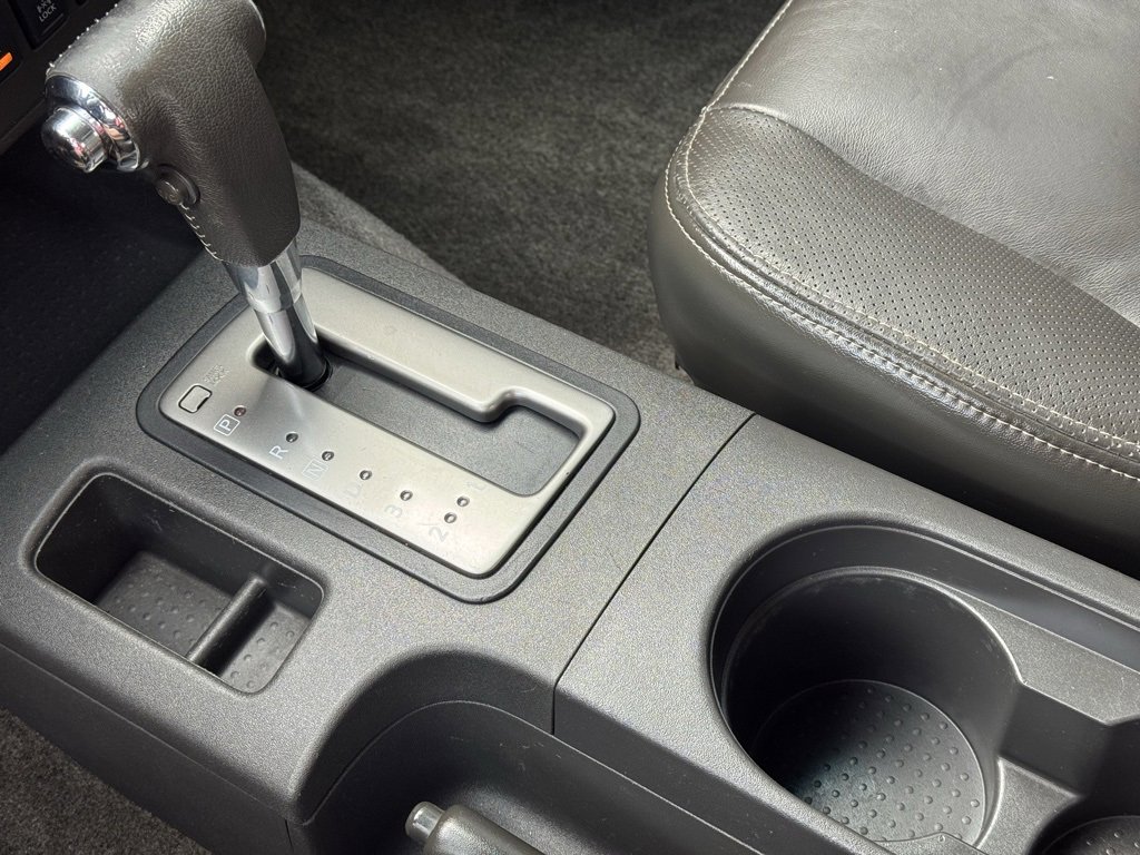 Used 2013 Nissan Frontier PRO-4X image 14