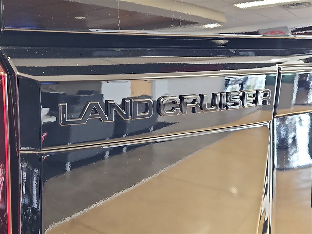 New 2026 Toyota Land Cruiser image 5