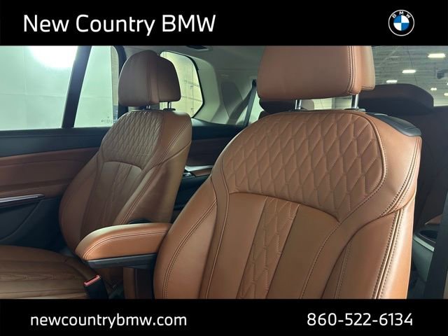 Used 2024 BMW X7 xDrive40i w/ Executive Package image 26