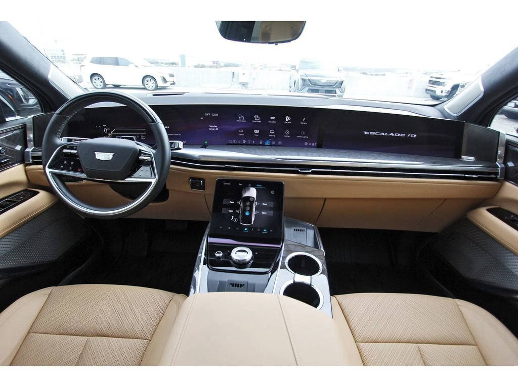 New 2025 Cadillac Escalade IQ Sport 2 image 9