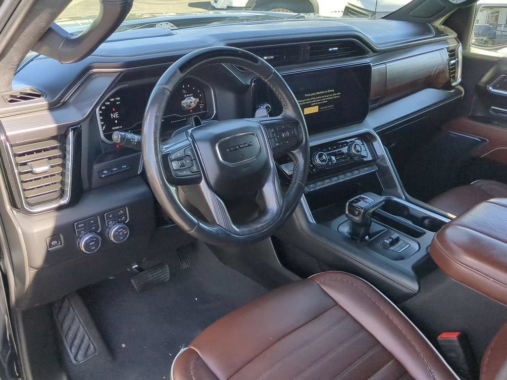 Used 2023 GMC Sierra 1500 Denali Ultimate AWD/4WD image 12