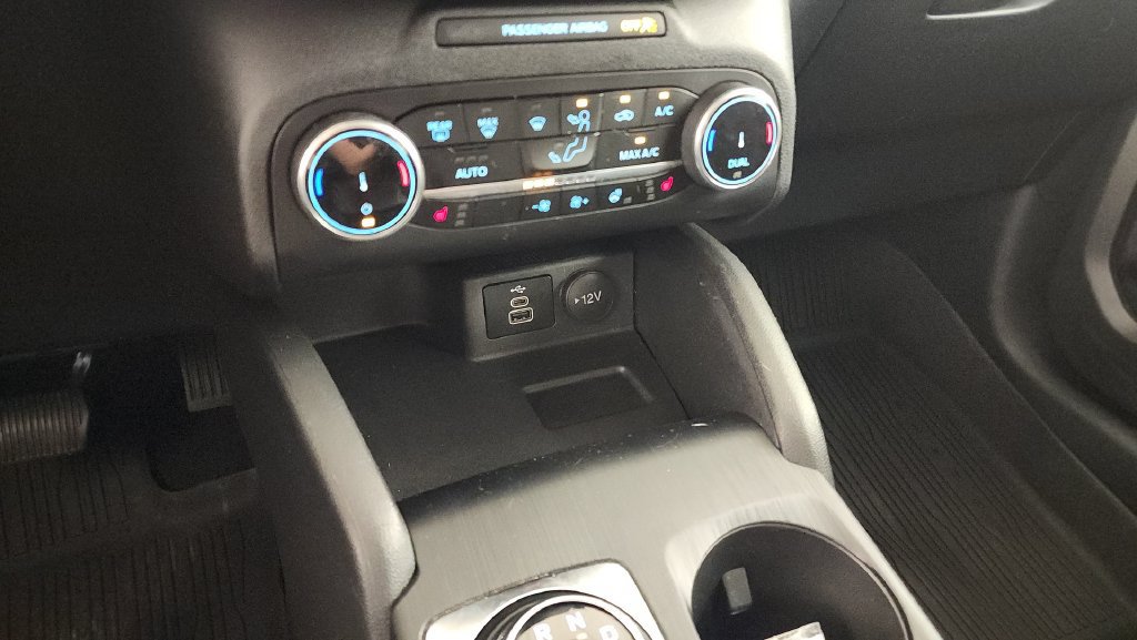Used 2024 Ford Escape Active AWD/4WD image 16