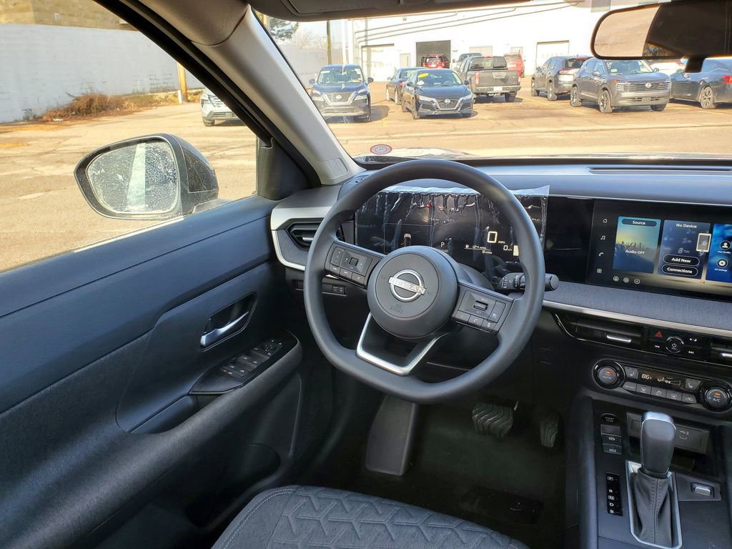 New 2026 Nissan Kicks SV image 12