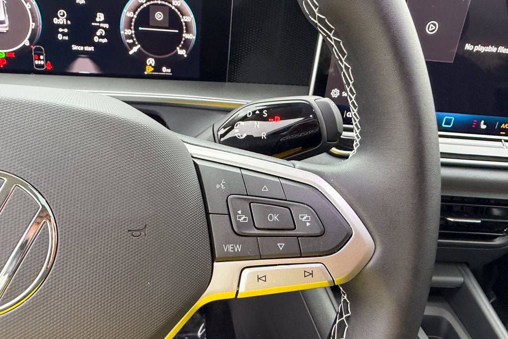 New 2026 Volkswagen Tiguan SE image 16