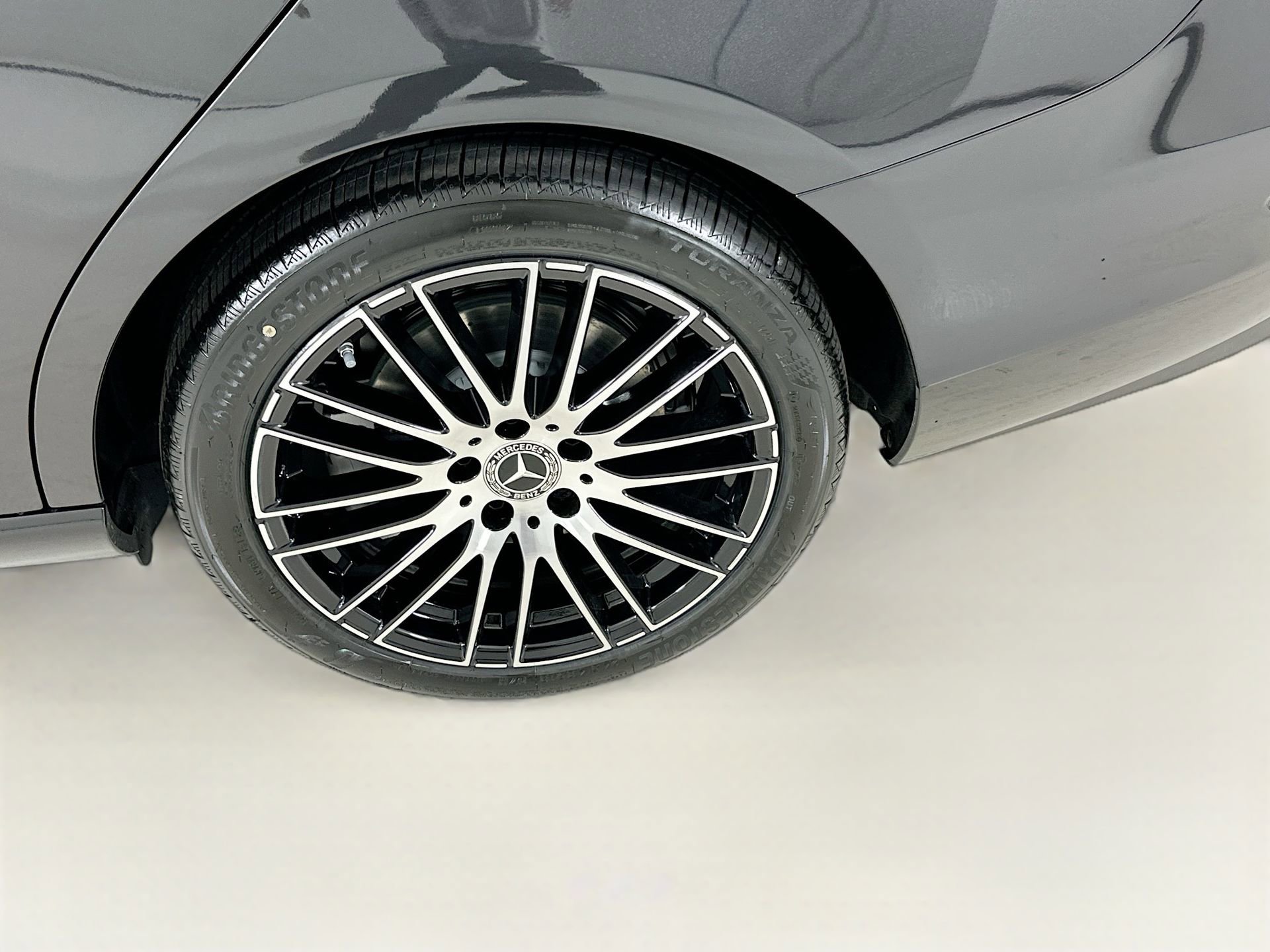 New 2026 Mercedes-Benz C 300 Sedan image 33