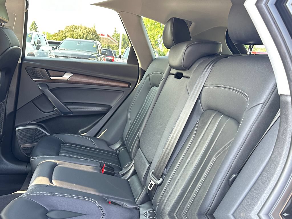 Used 2023 Audi Q5 2.0T Premium Plus w/ Premium Plus Package AWD/4WD image 31
