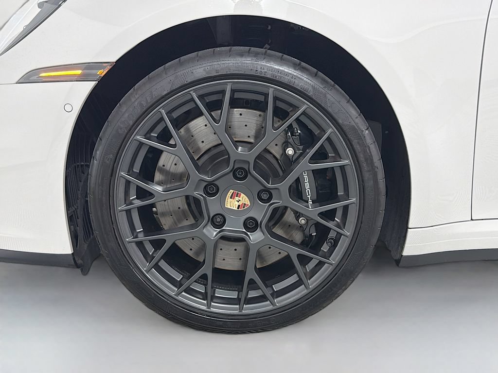 Used 2026 Porsche 911 Carrera GTS RWD image 28