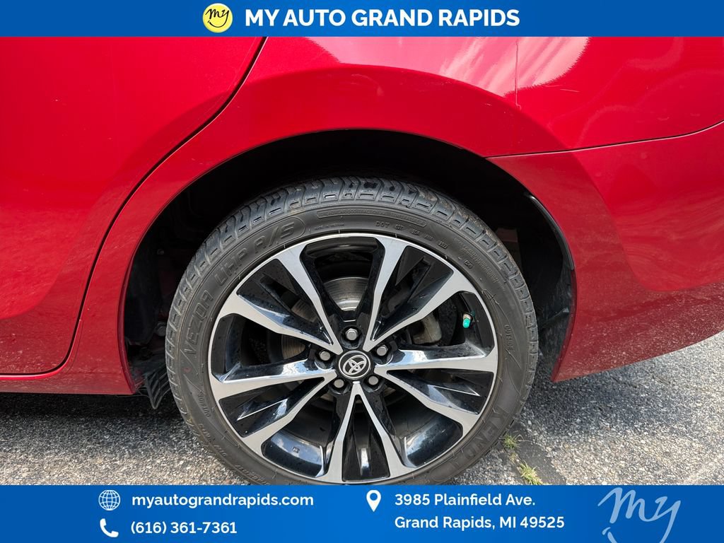 Used 2019 Toyota Corolla SE FWD image 29