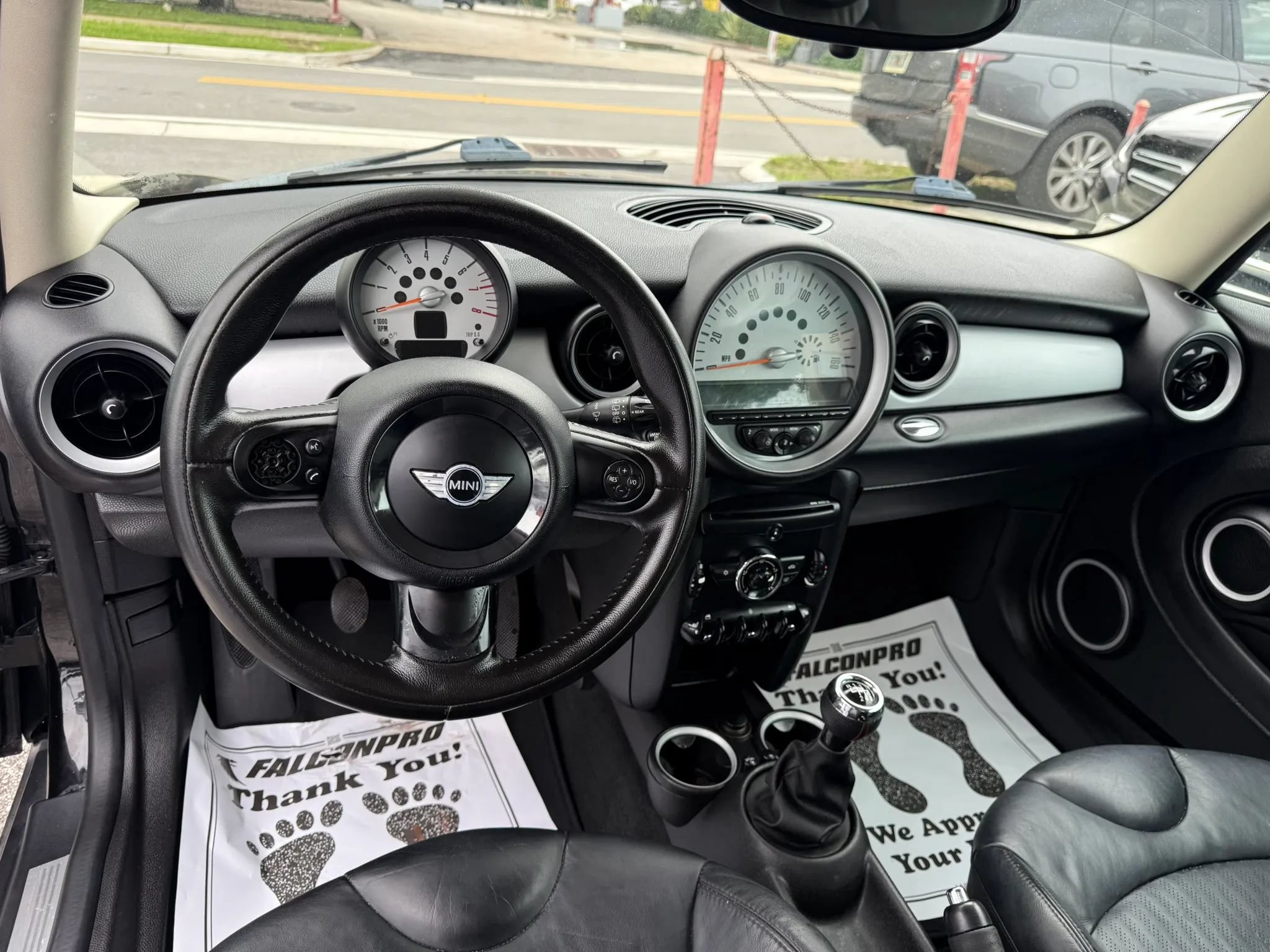 Used 2011 MINI Cooper Clubman FWD image 15