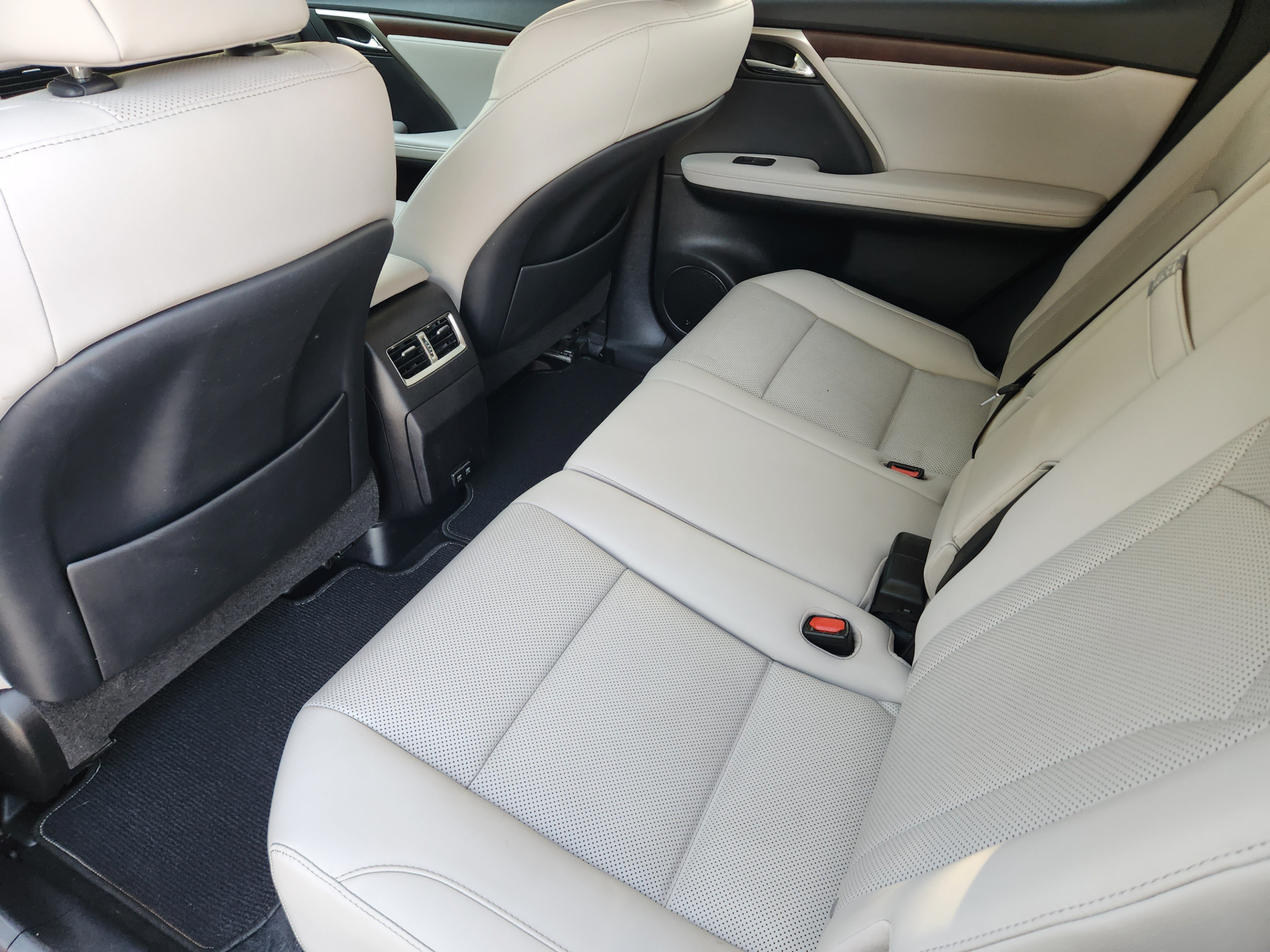 Used 2020 Lexus RX 350 FWD w/ Premium Package image 30