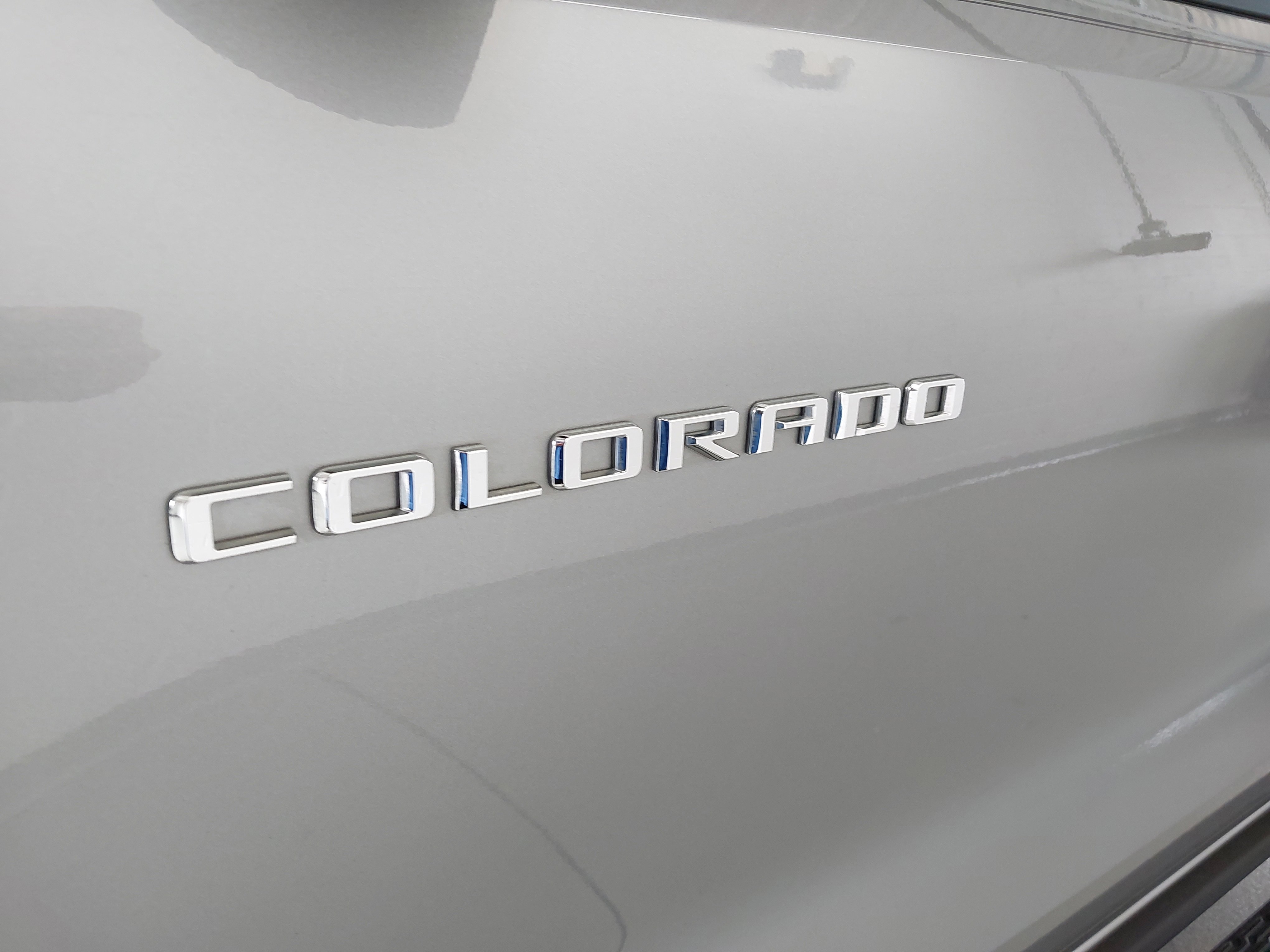 Used 2024 Chevrolet Colorado Z71 w/ Z71 Convenience Package 2 image 32