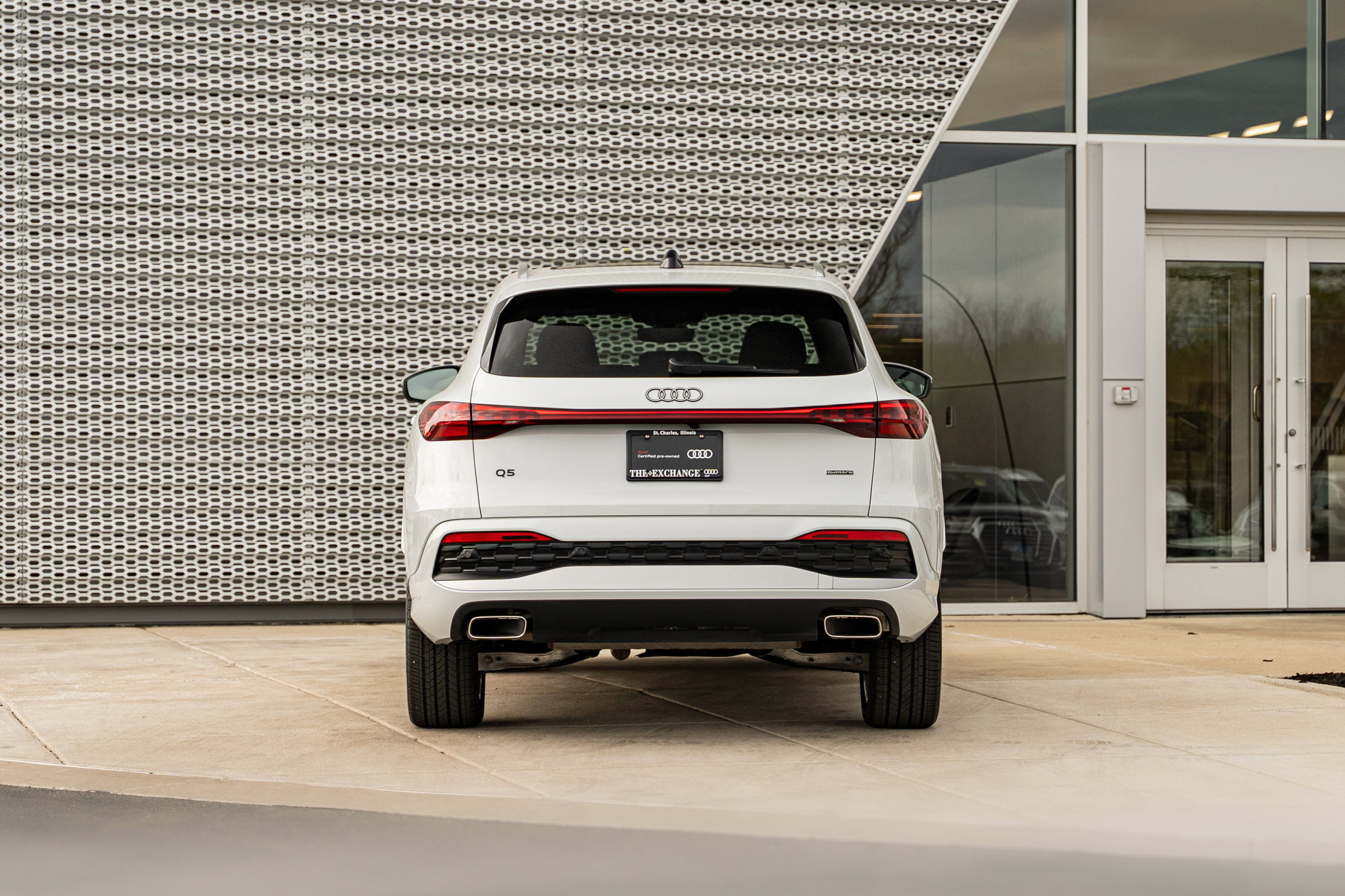 Certified 2025 Audi Q5 Premium Plus w/ Premium Plus AWD/4WD image 30