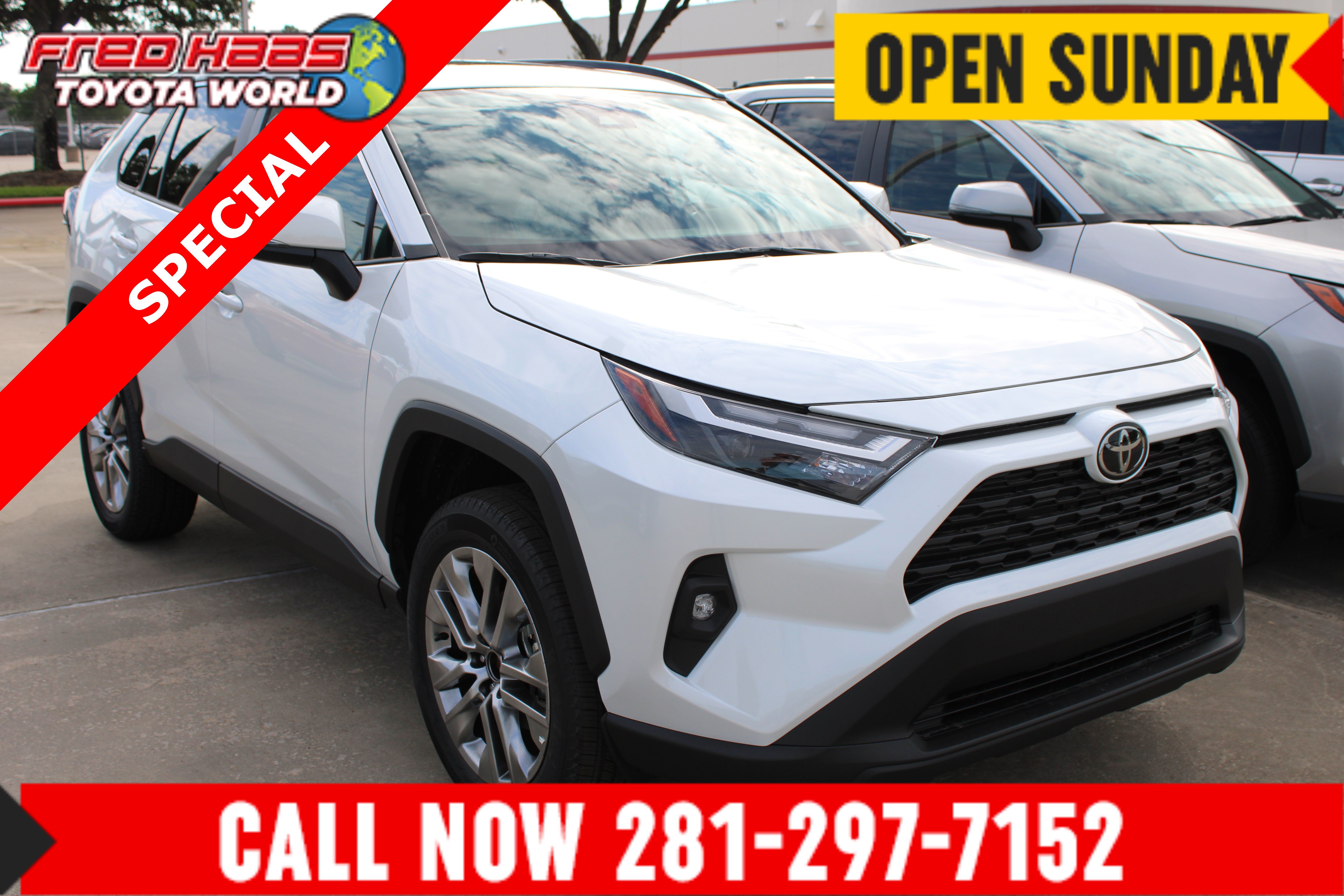 Used 2025 Toyota RAV4 XLE Premium FWD image 1
