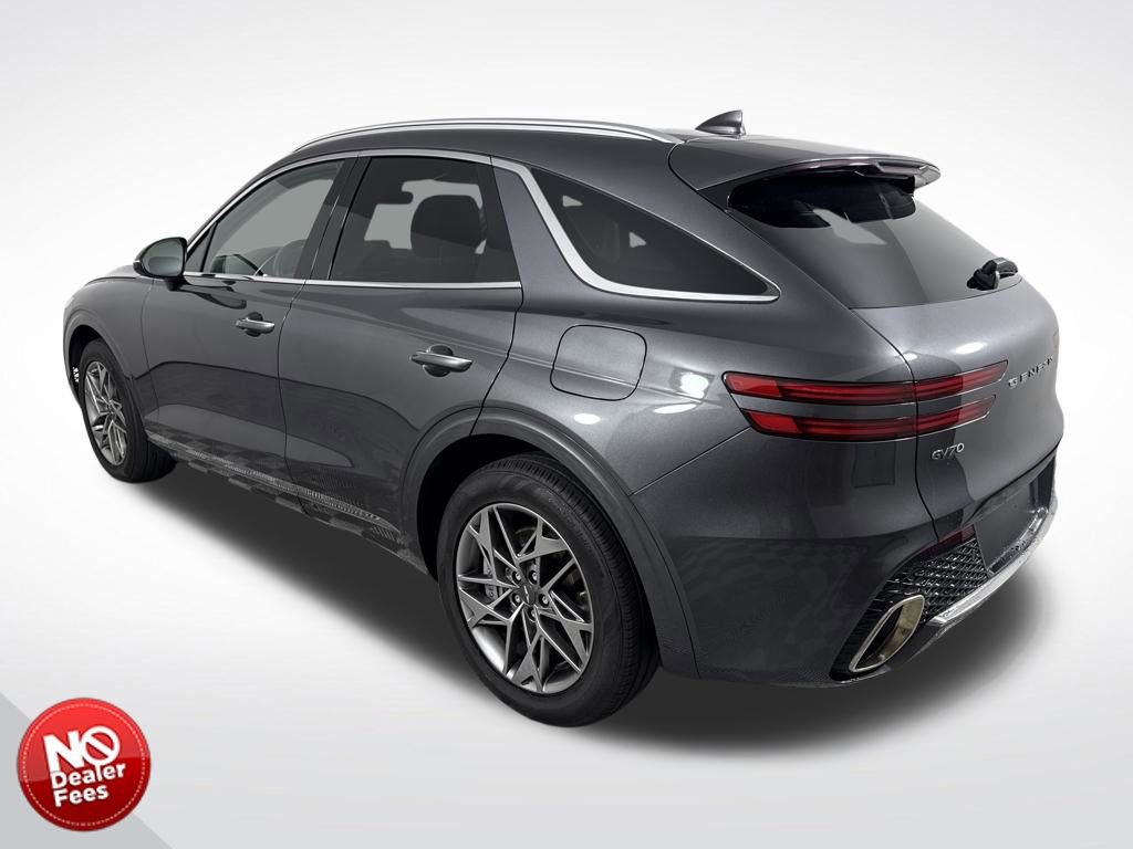 Used 2023 Genesis GV70 2.5T w/ Select Package image 6