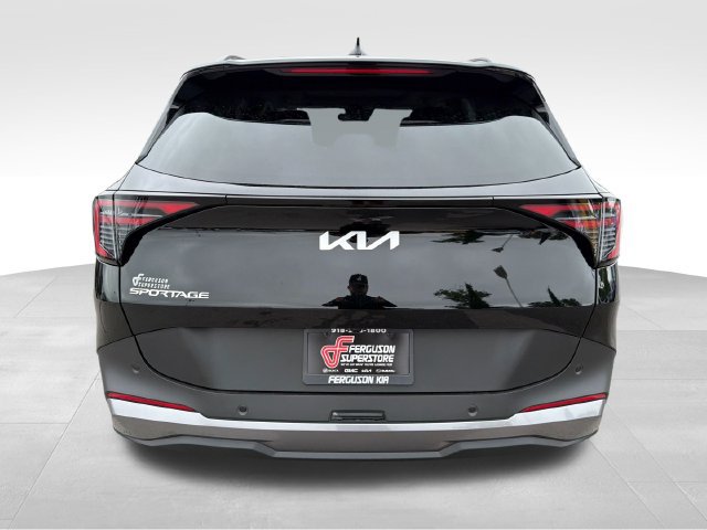 Certified 2026 Kia Sportage EX w/ EX Panorama Roof Package FWD image 6