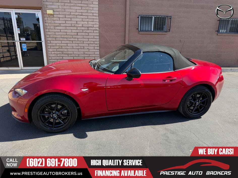 Used 2020 MAZDA MX-5 Miata Sport RWD image 4