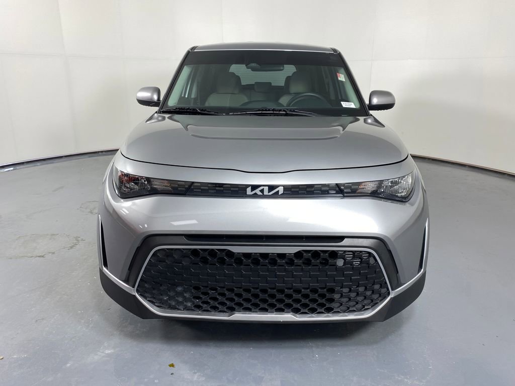Used 2023 Kia Soul LX w/ Option Group 015 image 2