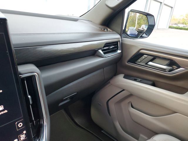 Used 2025 GMC Yukon XL Elevation image 24