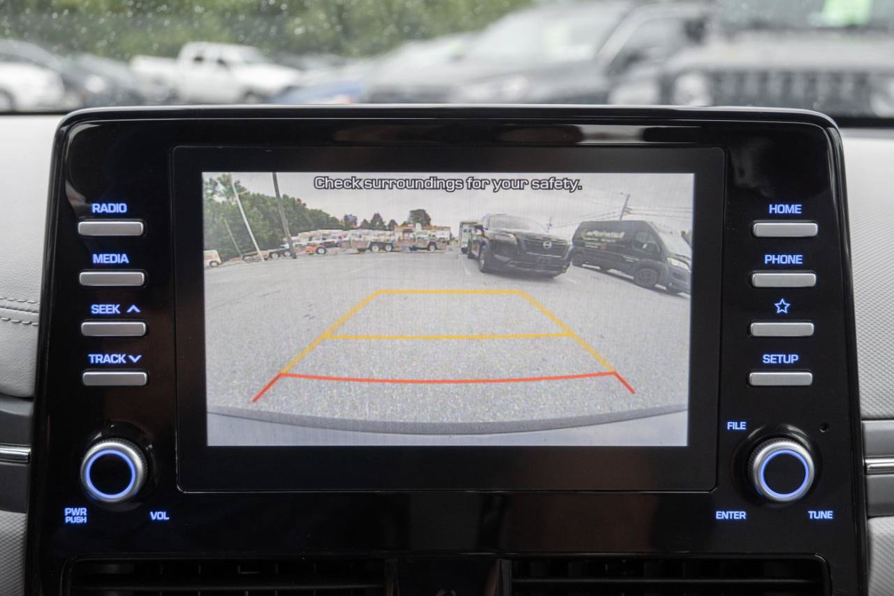 Used 2020 Hyundai Ioniq Blue FWD image 21
