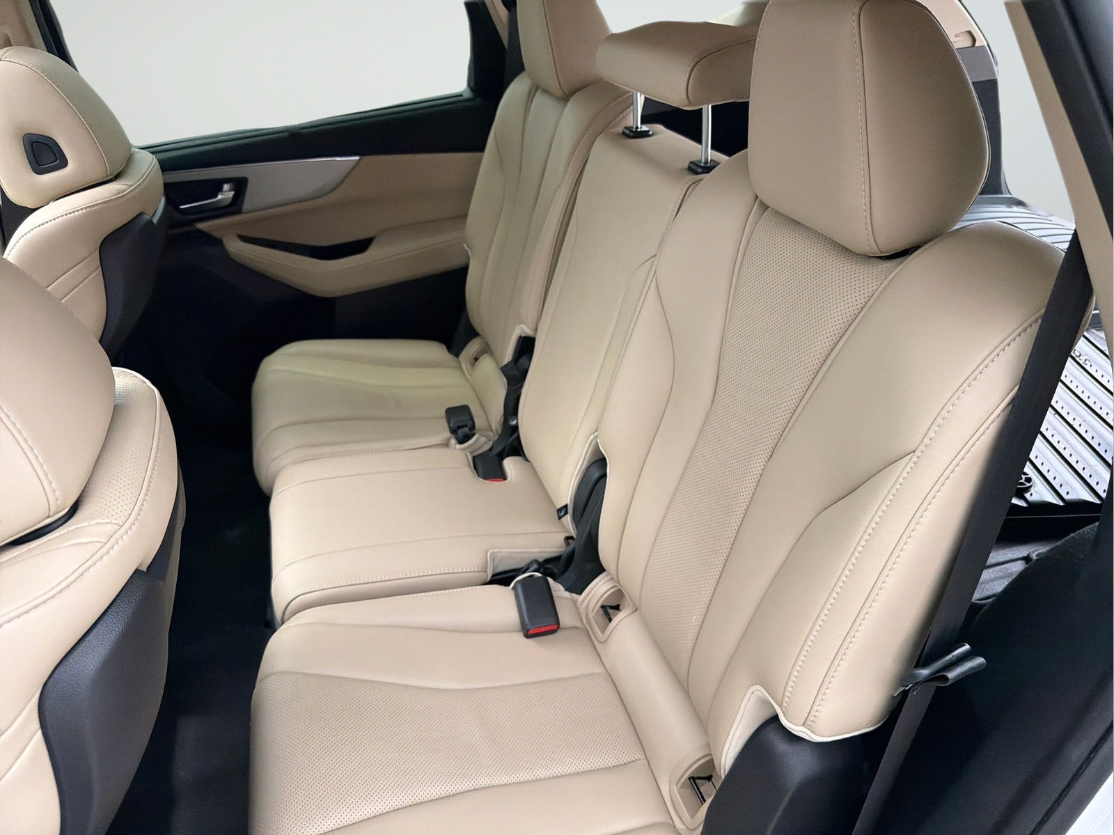 Used 2023 Acura MDX FWD w/ Technology Package image 36