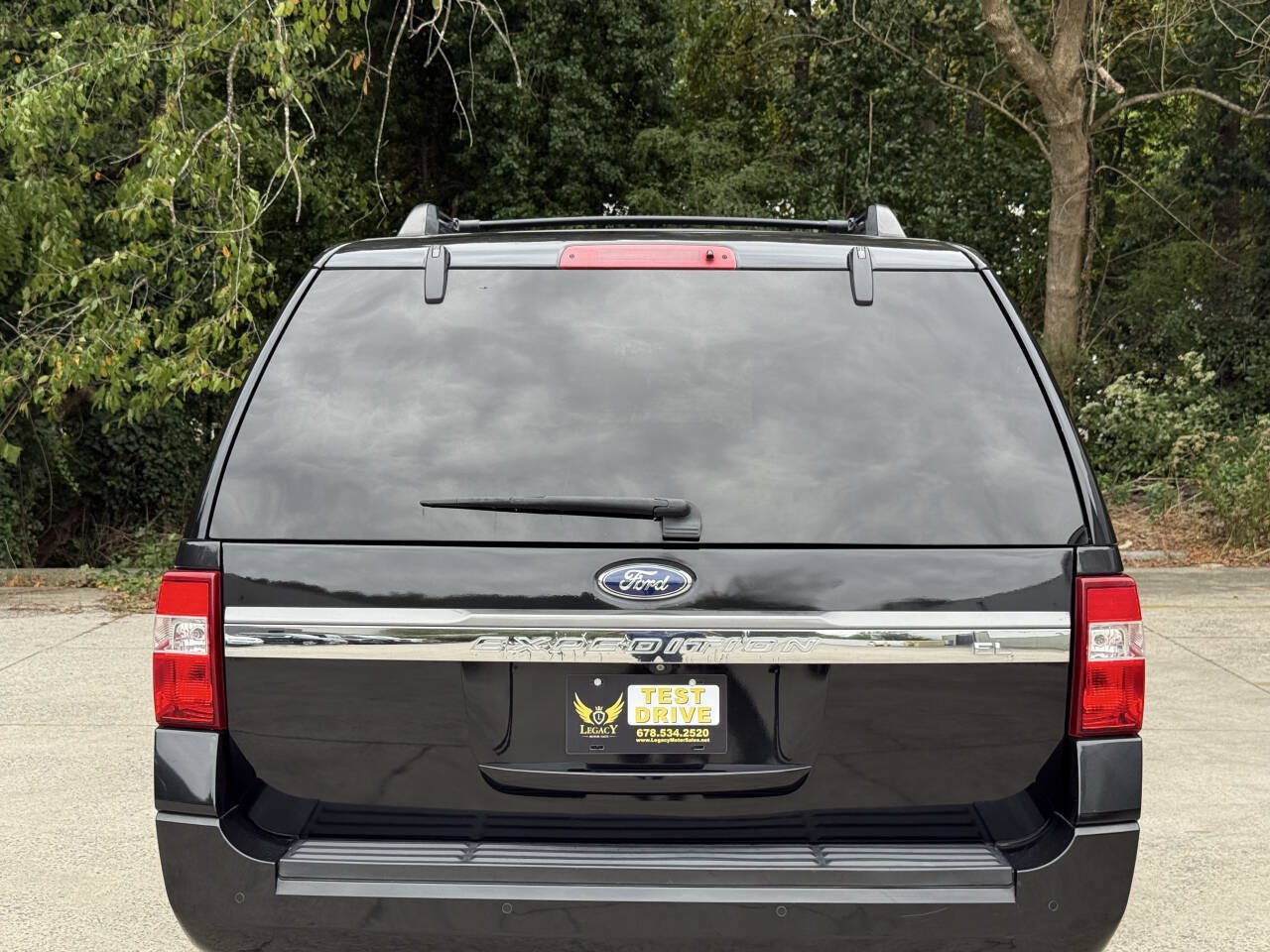 Used 2015 Ford Expedition EL Limited w/ Equipment Group 301A AWD/4WD image 7