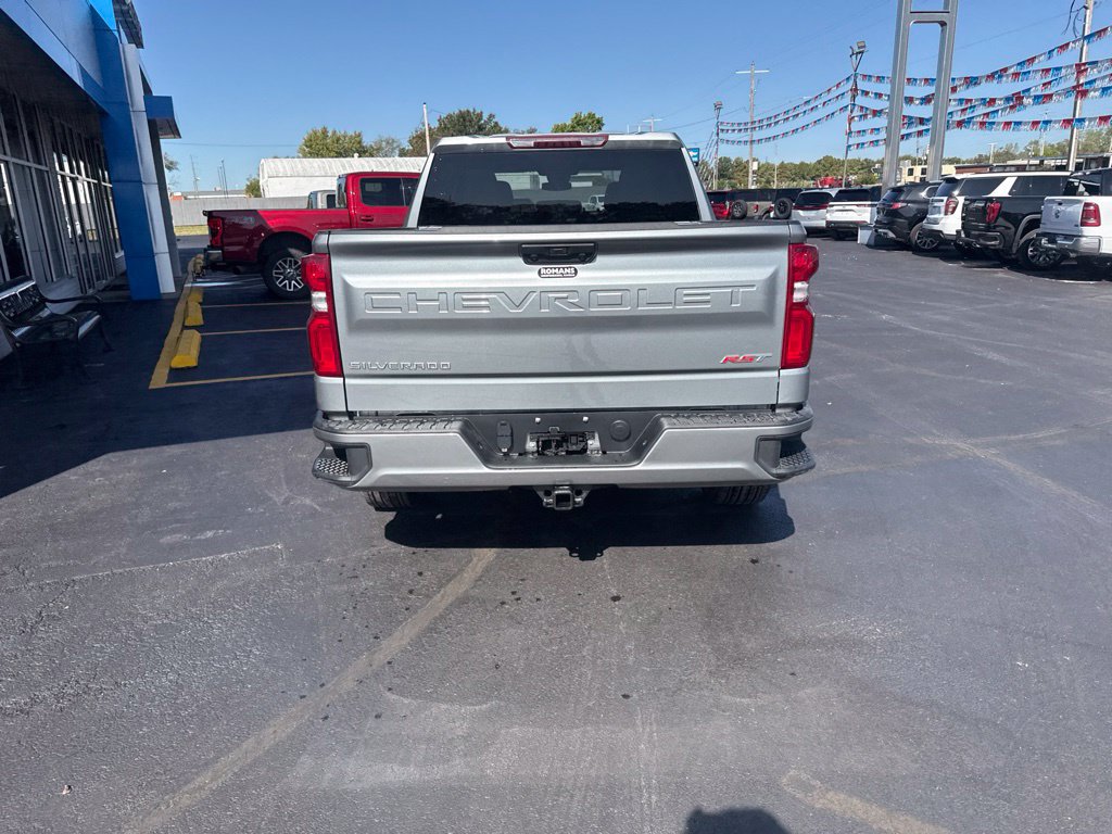 Used 2026 Chevrolet Silverado 1500 RST AWD/4WD image 6
