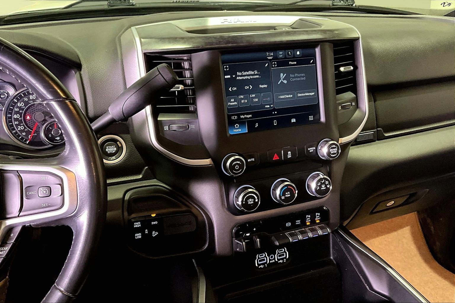 Used 2024 RAM 2500 Big Horn w/ Off Road Package image 9