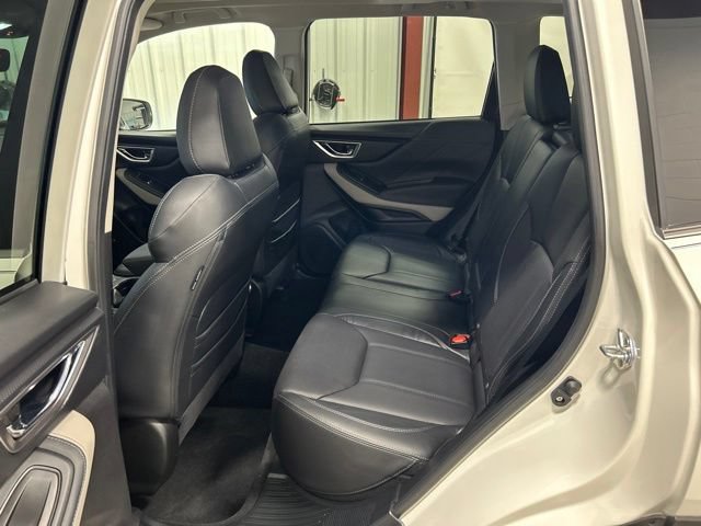 Used 2024 Subaru Forester Limited AWD/4WD image 18