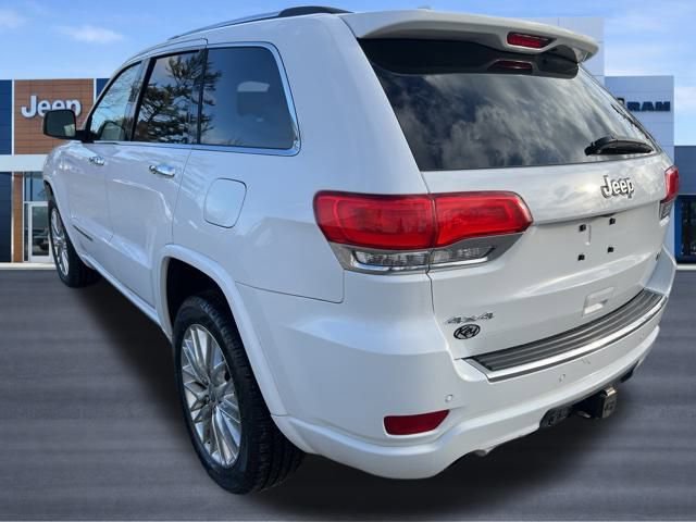 Used 2017 Jeep Grand Cherokee Overland image 3