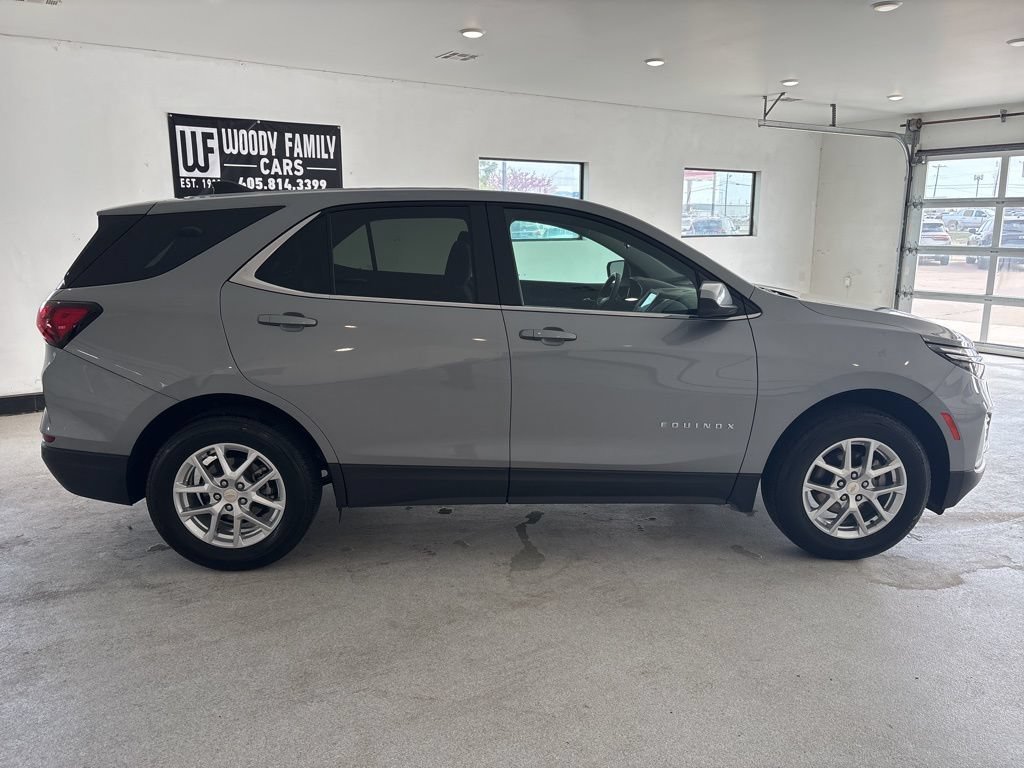 Used 2024 Chevrolet Equinox LT AWD/4WD image 25