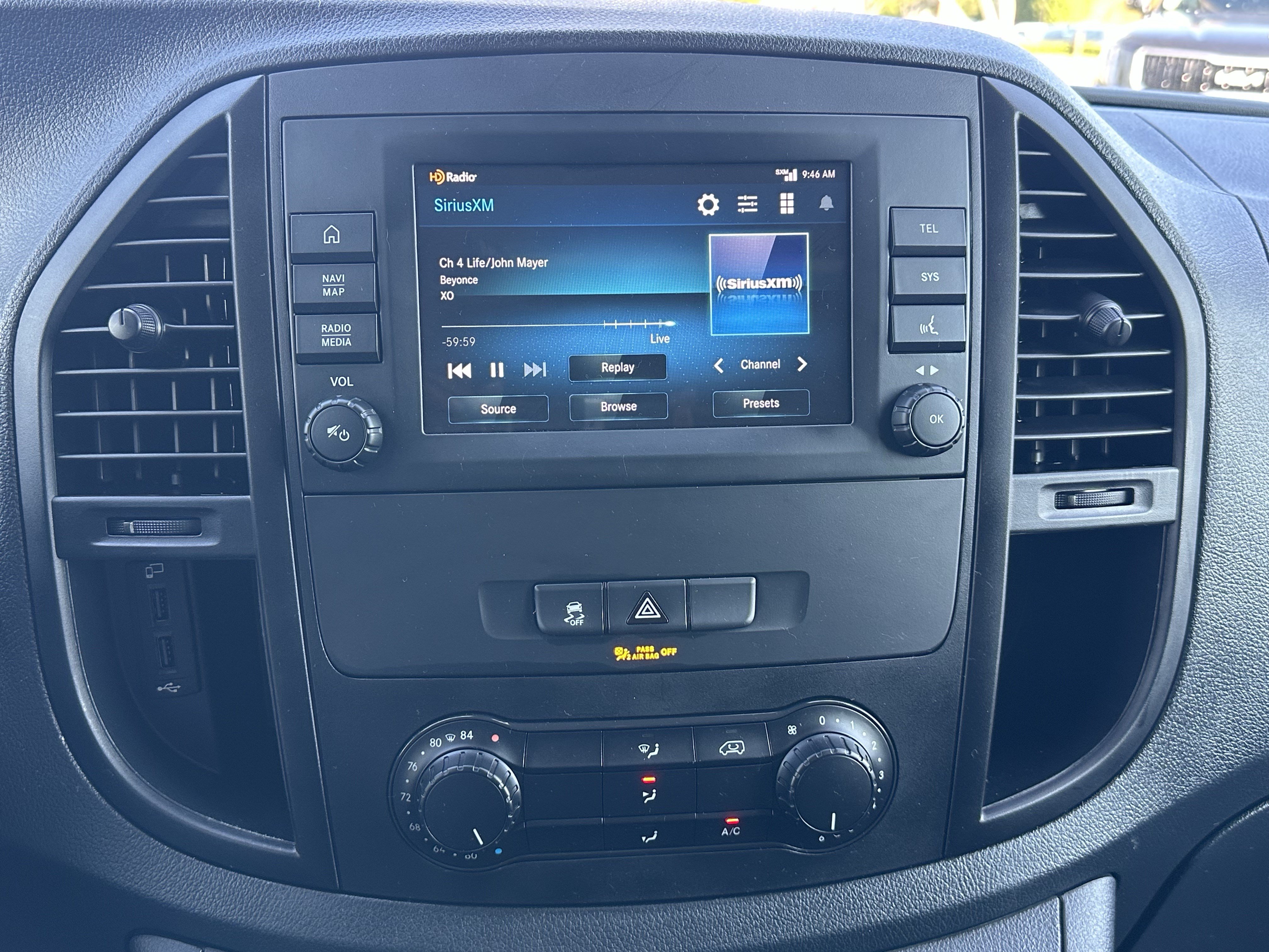 Used 2022 Mercedes-Benz Metris image 25