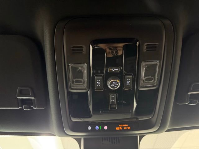 New 2026 GMC Yukon XL Denali w/ LPO, Floor Liner Package image 23