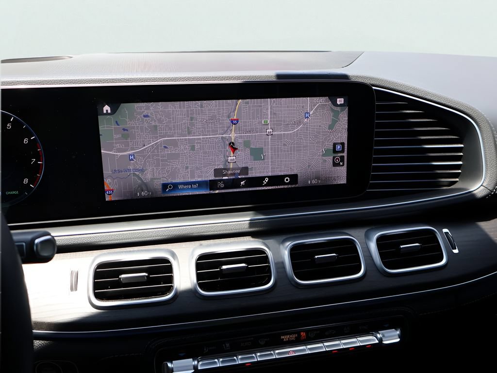 Certified 2022 Mercedes-Benz GLS 450 4MATIC image 21