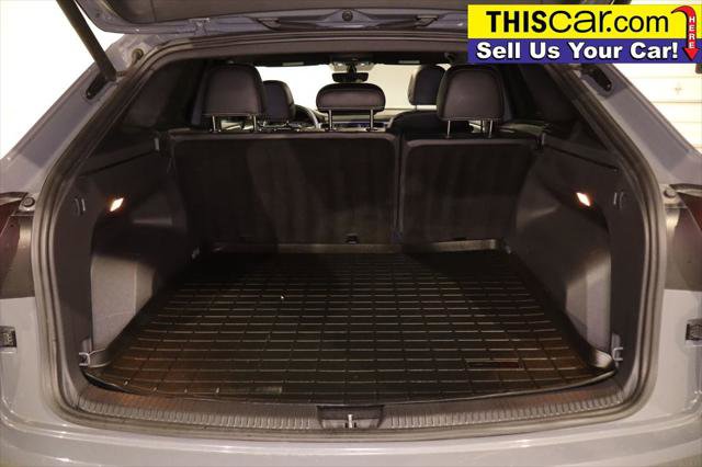 Used 2021 Volkswagen Atlas Cross Sport SE w/ Panoramic Sunroof Package FWD image 29