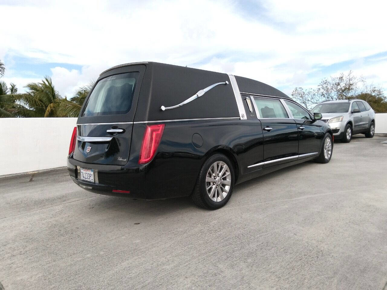 Used 2015 Cadillac XTS Hearse image 5