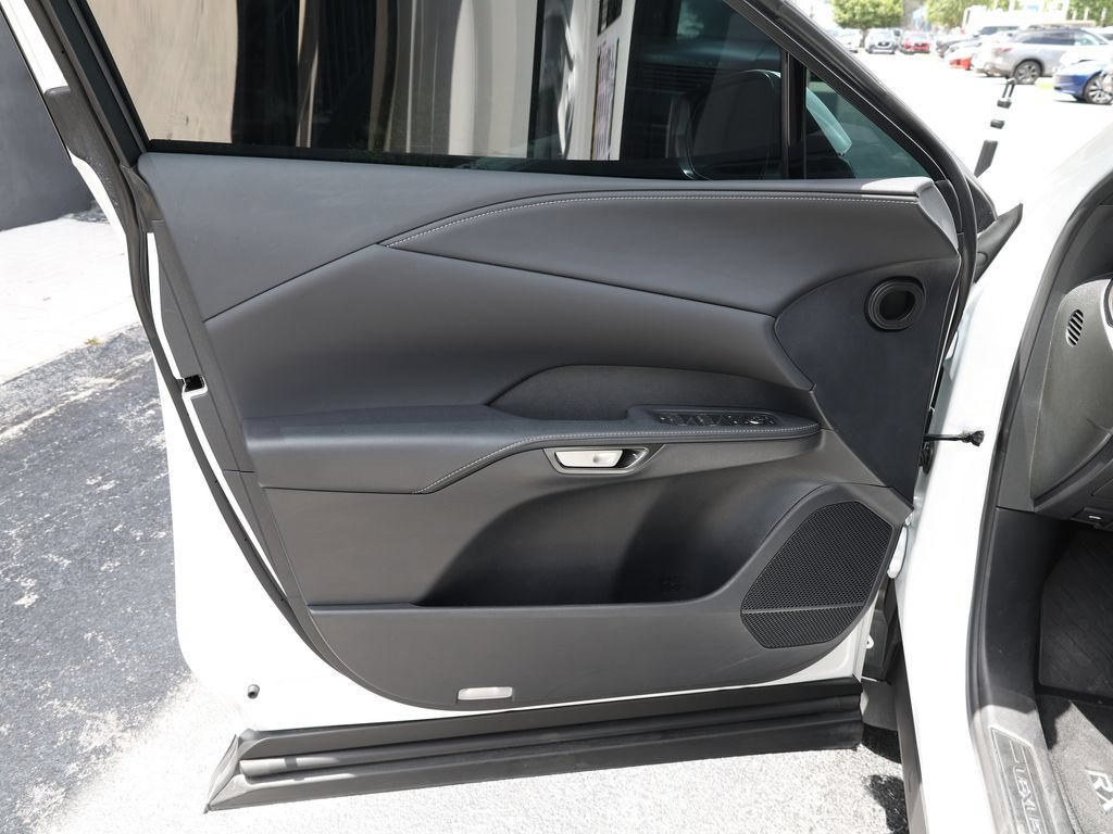Used 2026 Lexus RX 350h w/ Convenience Package AWD/4WD image 11