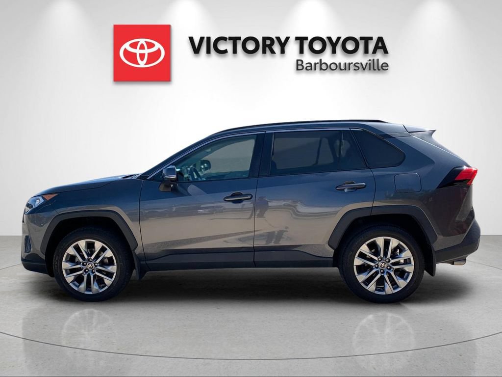 Used 2021 Toyota RAV4 XLE Premium AWD/4WD image 2